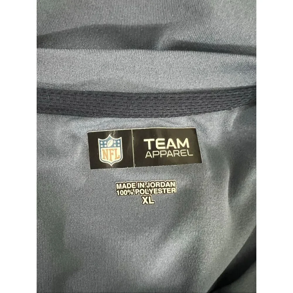 Seattle Seahawks NFL Team Apparel Men Blue Long Sleeve Size XL Stretch Crewneck